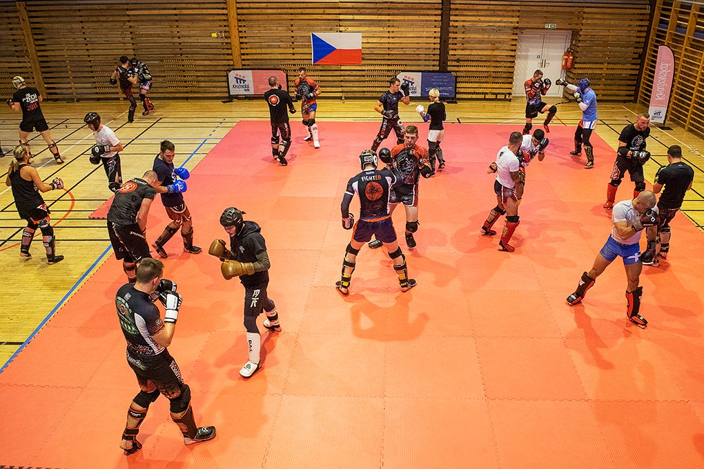 Oslavy vzniku republiky 2018 - Spalovna Chotíkov, Depo2015, Průvod světel (foto: M. Chaloupka, 28.10.2018)