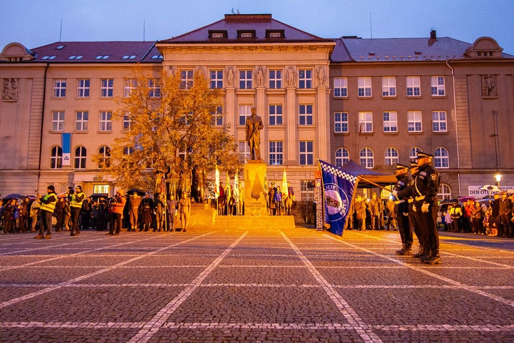 Oslavy vzniku republiky 2018 - Pietní akt na náměstí T. G. Masaryka