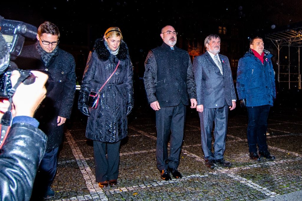 Oslavy vzniku republiky 2018 - Pietní akt na náměstí T. G. Masaryka (foto: M. Pecuch, 28.10.2018)