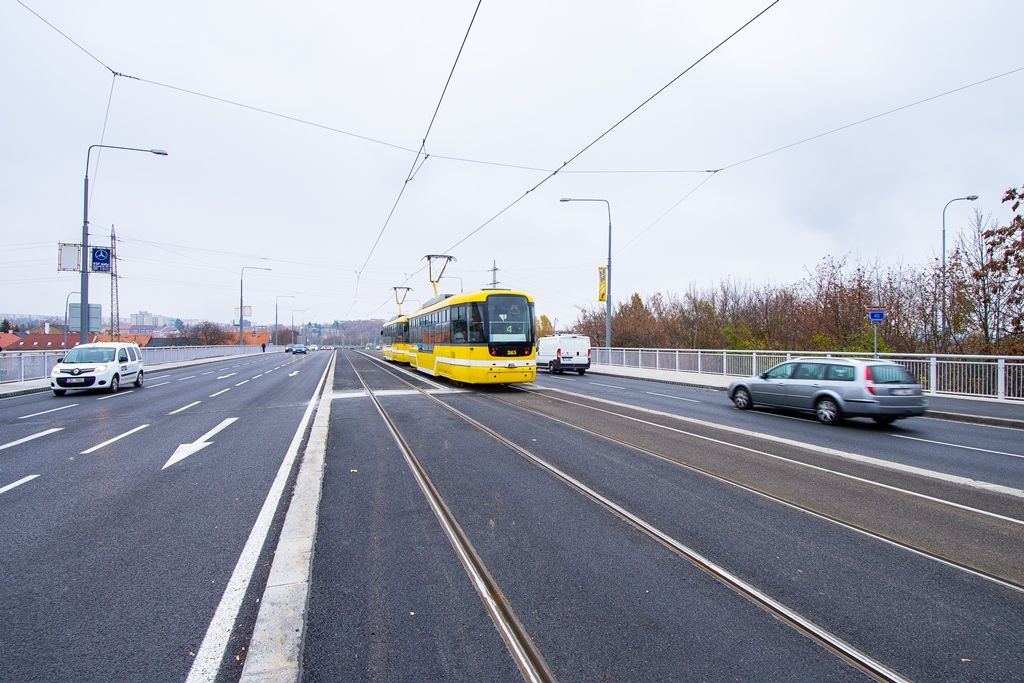 Slavnostní zprovoznění mostu gen. Pattona (foto: M. Pecuch, 7.11.2018)
