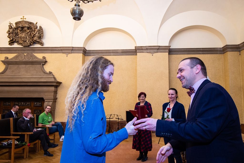 Město Plzeň s Českým červeným křížem ocenilo dárce krve (foto: M. Pecuch, 21.11.2018)