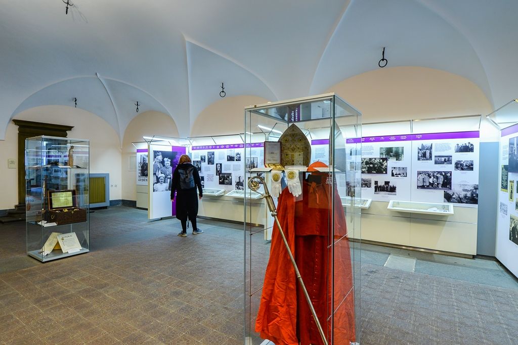 Nová výstava v Plzni přibližuje Josefa kardinála Berana (foto: M. Pecuch, 26.11.2018)