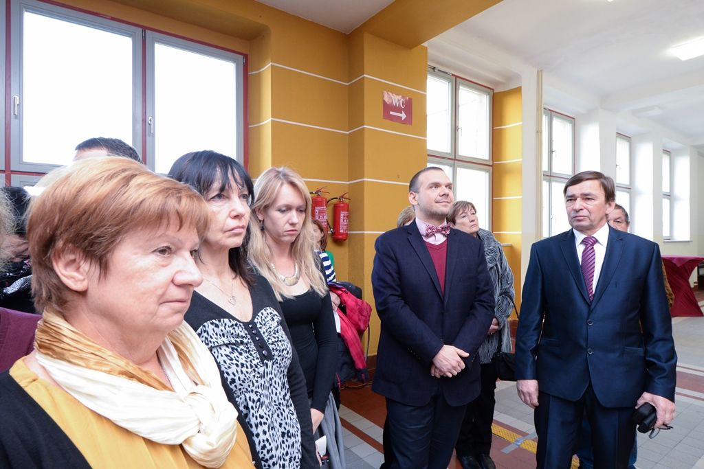 Gymnázium Luďka Pika uctilo památku své učitelky Marie Helmové (foto: M. Pecuch, 28.11.2018)