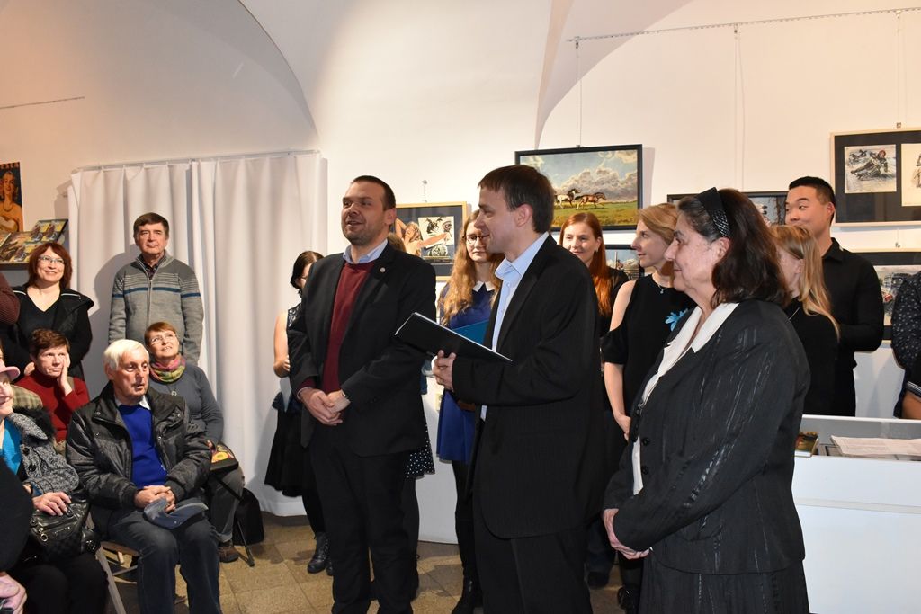 Výstava Ženy a dobrodružství Bohumila Konečného (foto vernisáž: E. Barborková, foto výstava: M. Pecuch, 6.12.2019)