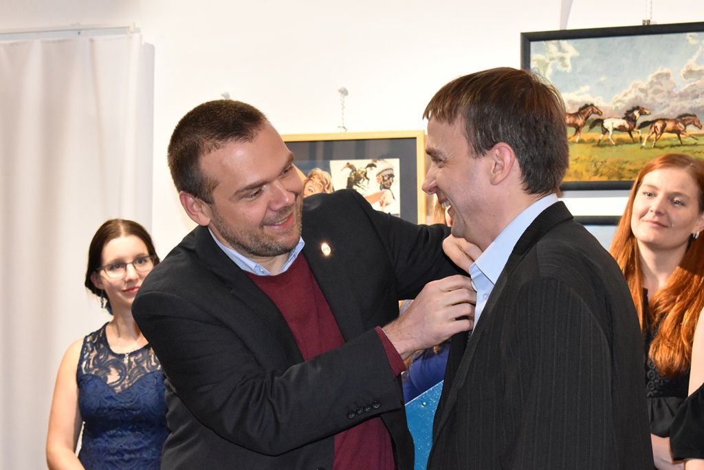 Výstava Ženy a dobrodružství Bohumila Konečného (foto vernisáž: E. Barborková, foto výstava: M. Pecuch, 6.12.2019)