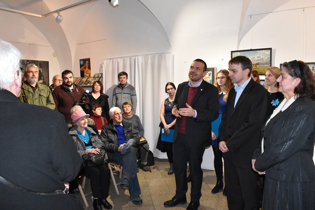 Výstava Ženy a dobrodružství Bohumila Konečného (foto vernisáž: E. Barborková, foto výstava: M. Pecuch, 6.12.2019)