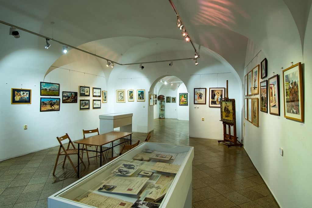 Výstava Ženy a dobrodružství Bohumila Konečného (foto vernisáž: E. Barborková, foto výstava: M. Pecuch, 6.12.2019)