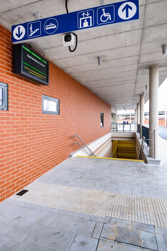 Plzeň má nový autobusový terminál, je hned vedle vlakového nádraží (foto: M. Pecuch, 7.12.2018)