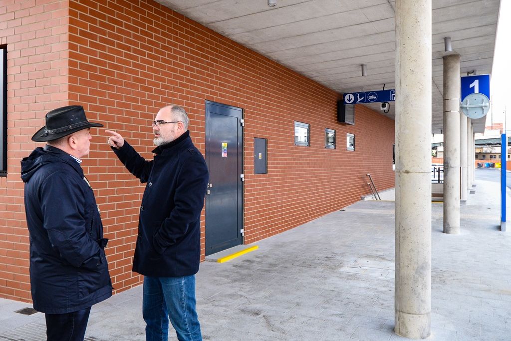 Plzeň má nový autobusový terminál, je hned vedle vlakového nádraží (foto: M. Pecuch, 7.12.2018)