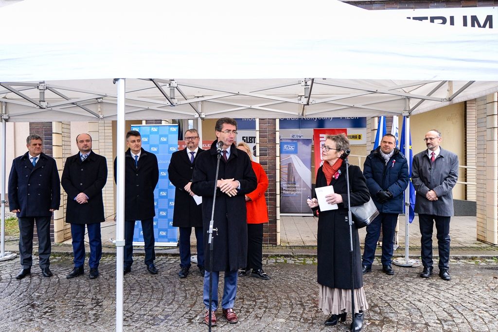 Nejdelší český železniční tunel výrazně zvýší komfort cestujících (foto: M. Pecuch, 11.12.2018)