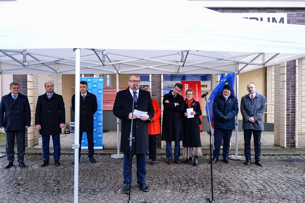 Nejdelší český železniční tunel výrazně zvýší komfort cestujících (foto: M. Pecuch, 11.12.2018)