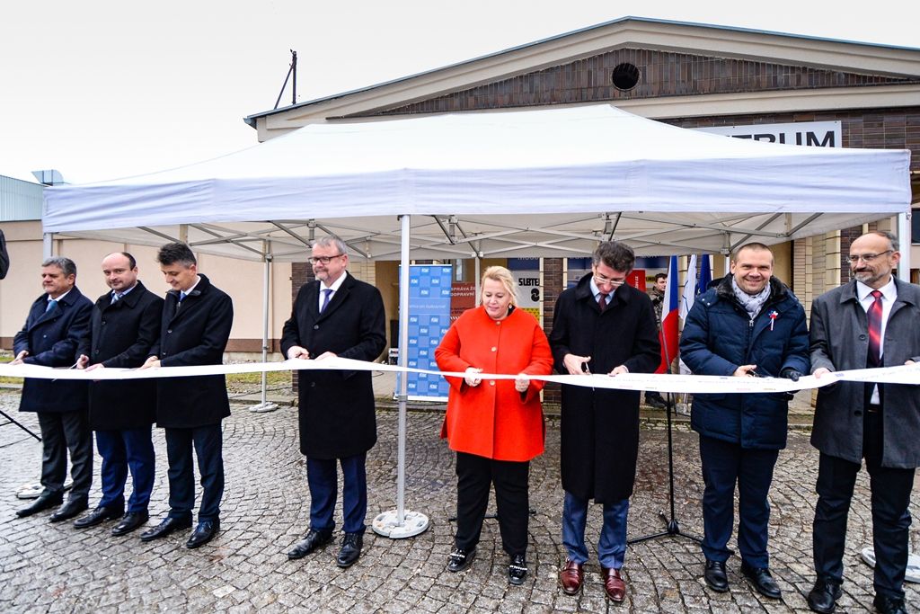 Nejdelší český železniční tunel výrazně zvýší komfort cestujících (foto: M. Pecuch, 11.12.2018)