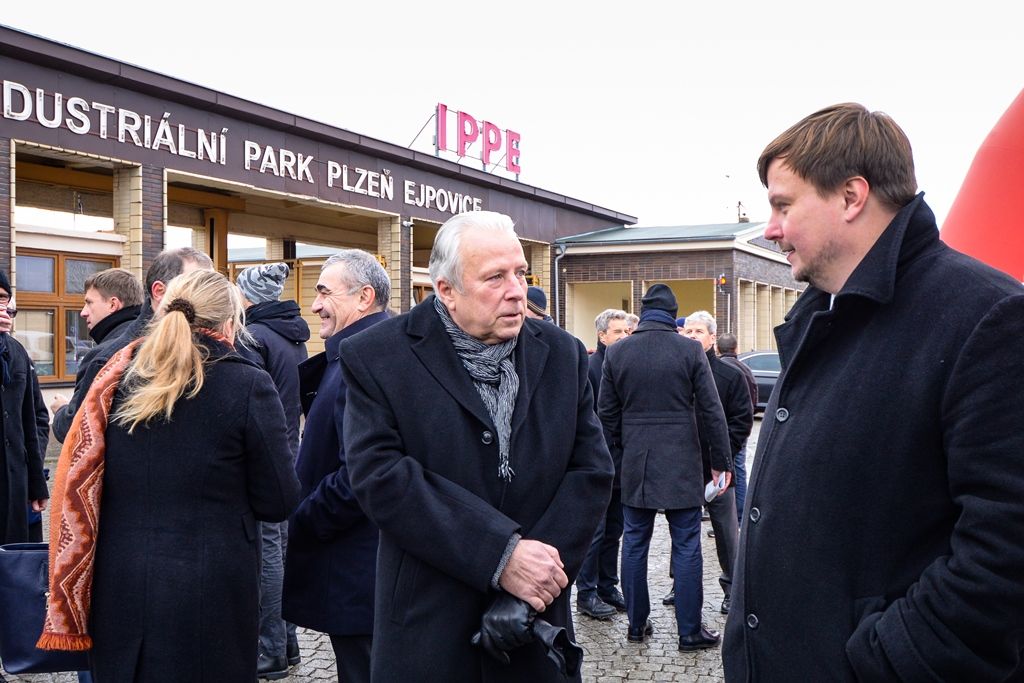 Nejdelší český železniční tunel výrazně zvýší komfort cestujících (foto: M. Pecuch, 11.12.2018)