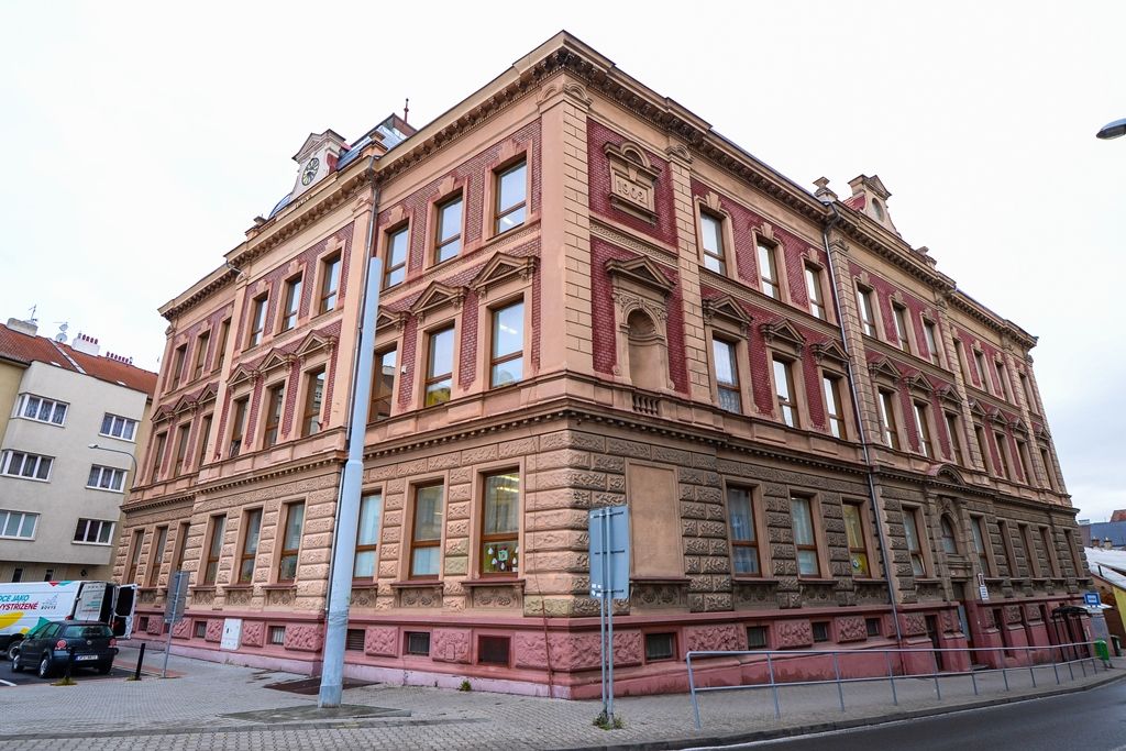 17. základní škola v Plzni má novou půdní vestavbu