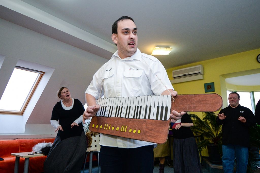 Primátor Martin Baxa a náměstek Michal Vozobule zavítali do sociálních zařízení (foto: M. Pecuch, 2.1.2019)