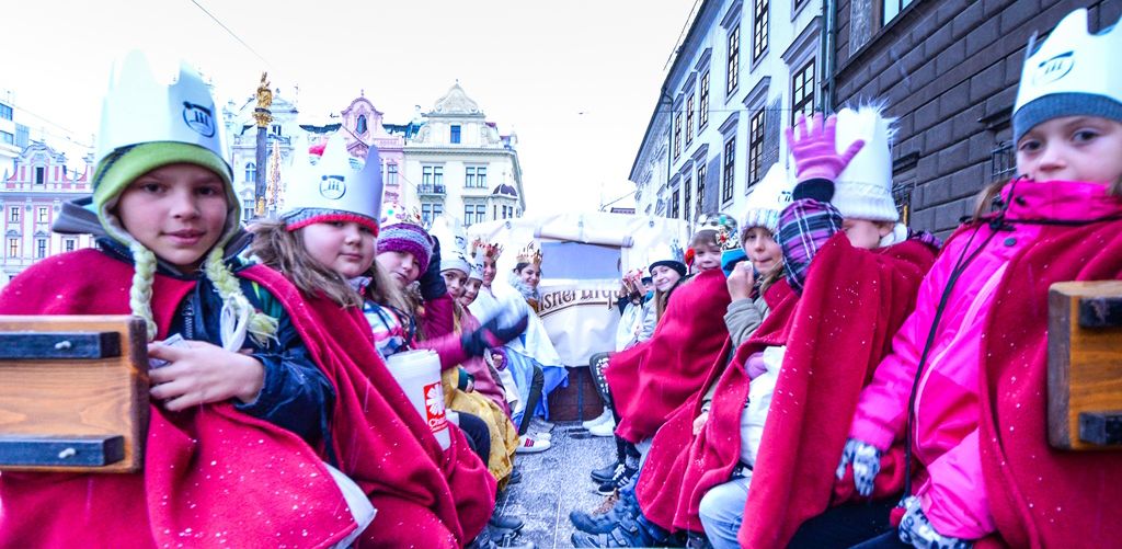 Na radnici odstartovala Tříkrálová sbírka (foto: M. Pecuch, 2.1.2019)