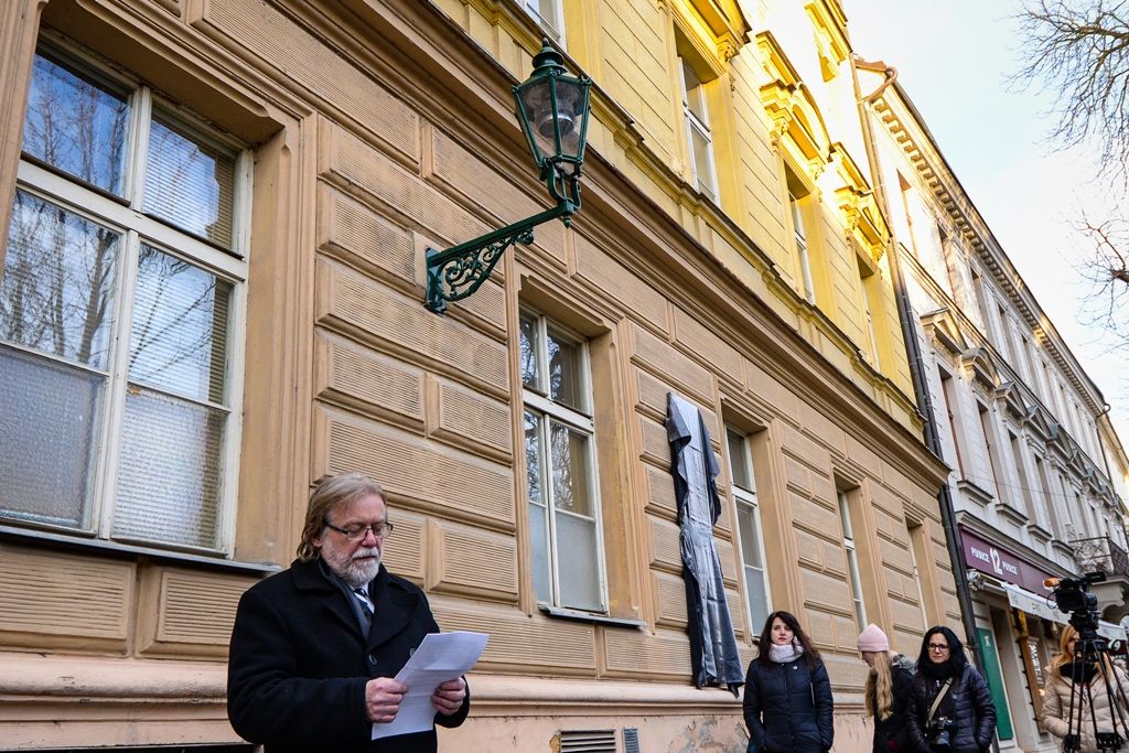 Plzeňská rodačka a slavná cembalistka Zuzana Růžičková má v Plzni pamětní desku (foto: M. Pecuch, 14.1.2019)