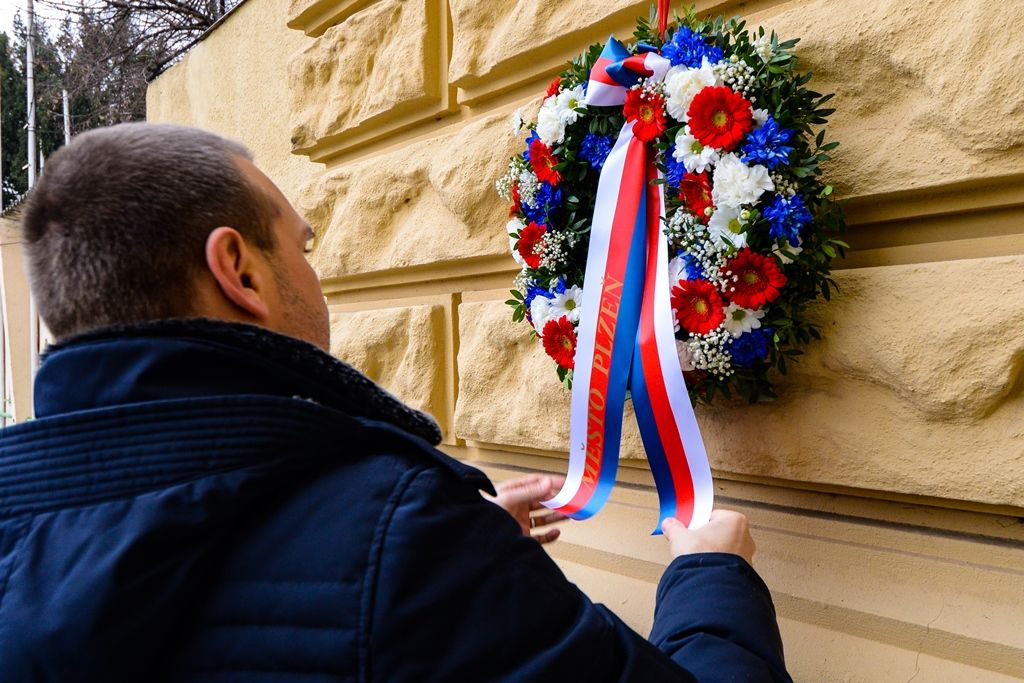 Plzeň si připomněla lednové transporty plzeňských Židů do Terezína (foto: M. Pecuch, 20.1.2019)