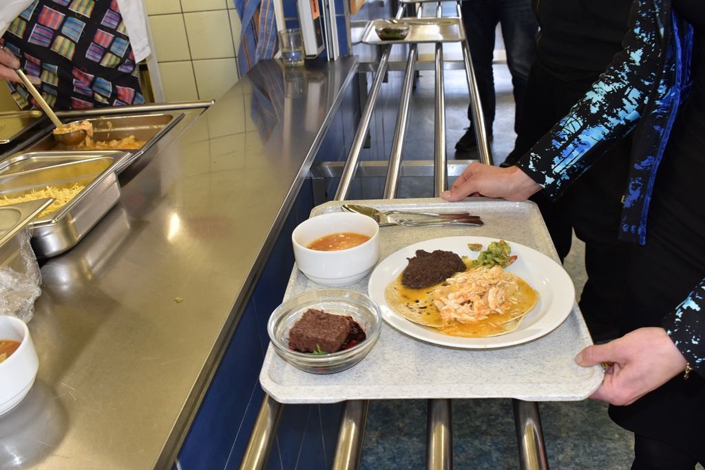 Žáci z 15. základní školy si pochutnali na mexickém menu (foto: A. Jarošová, 5.2.2019)