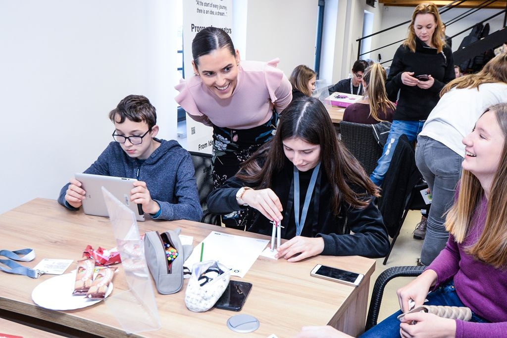 Žáci ze základních škol zakládali firmy (foto: M. Pecuch, 6.2.2019)