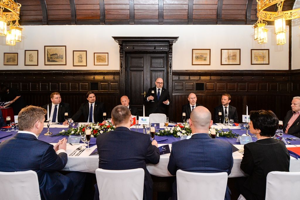 Setkání vedení města s FC Viktoria Plzeň (foto: M. Pecuch, 6.2.2019)