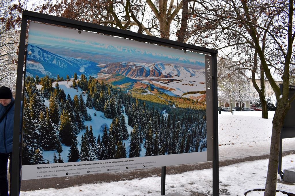 Dva mladí cestovatelé z Plzeňska se vydali po stopách Hanzelky a Zikmunda (foto: A. Jarošová, 8.2.2019)