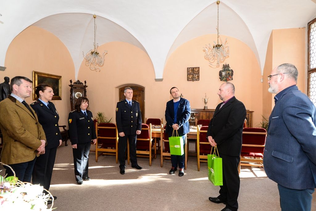 Město poskytlo policii přístroj k ověřování totožnosti (foto: M. Pecuch, 18.2.2019)