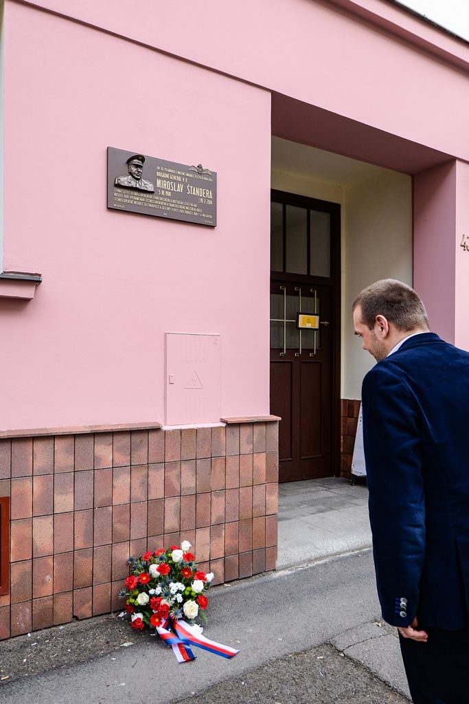 Město Plzeň si připomnělo páté výročí úmrtí generála Štandery (foto: M. Pecuch, 19.2.2019)