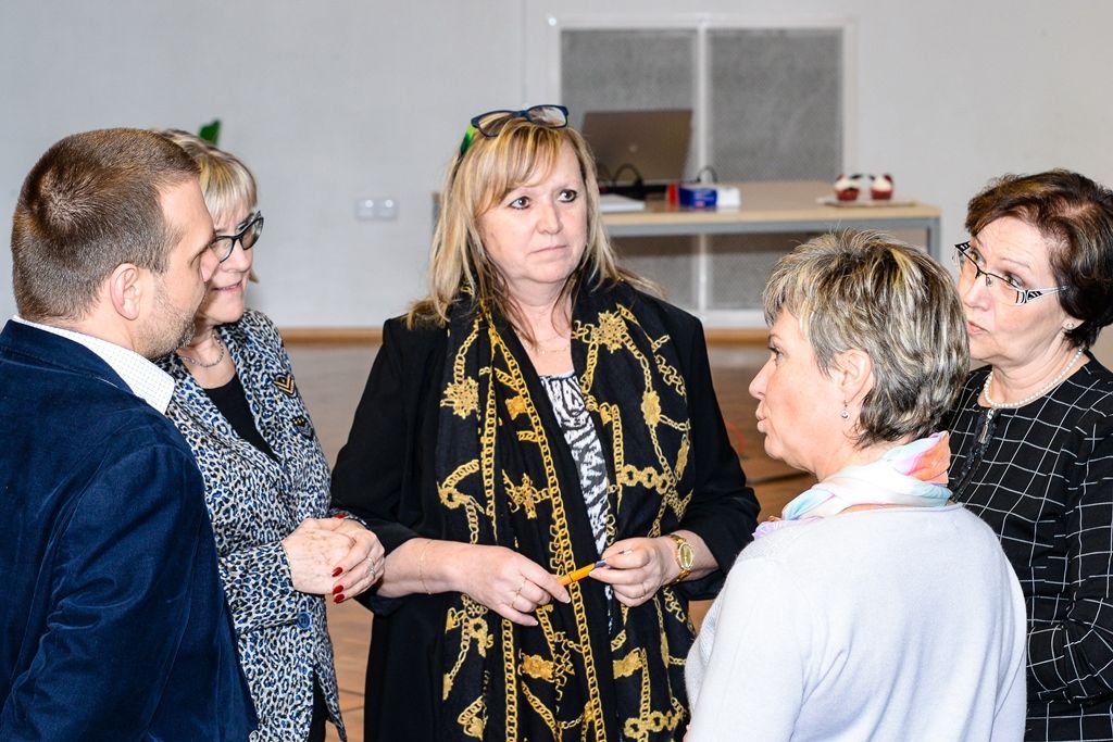 Setkání ředitelů plzeňských ZŠ s primátorem Martinem Baxou a radní Lucií Kantorovou (foto: M. Pecuch, 19.2.2019)