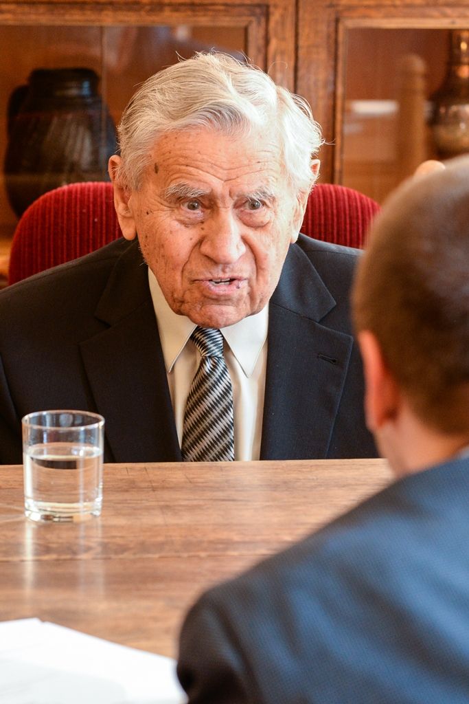 Jiří Světlík oslavil 95. narozeniny, svému rodákovi popřálo město Plzeň (foto: M. Pecuch, 20.3.2019)