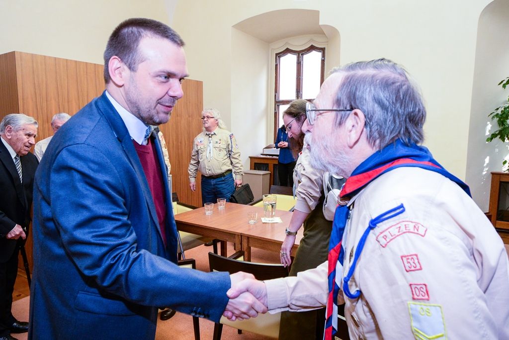 Jiří Světlík oslavil 95. narozeniny, svému rodákovi popřálo město Plzeň (foto: M. Pecuch, 20.3.2019)