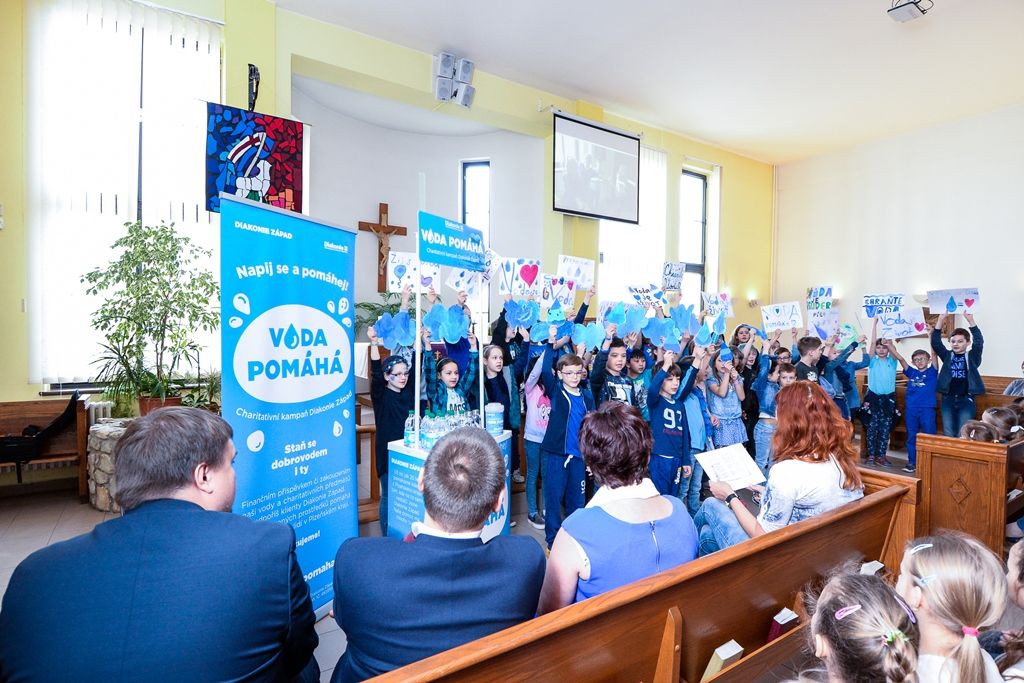 Charitativní kampaň Voda pomáhá odstartovala na Světový den vody (foto: M. Pecuch, 22.3.2019)