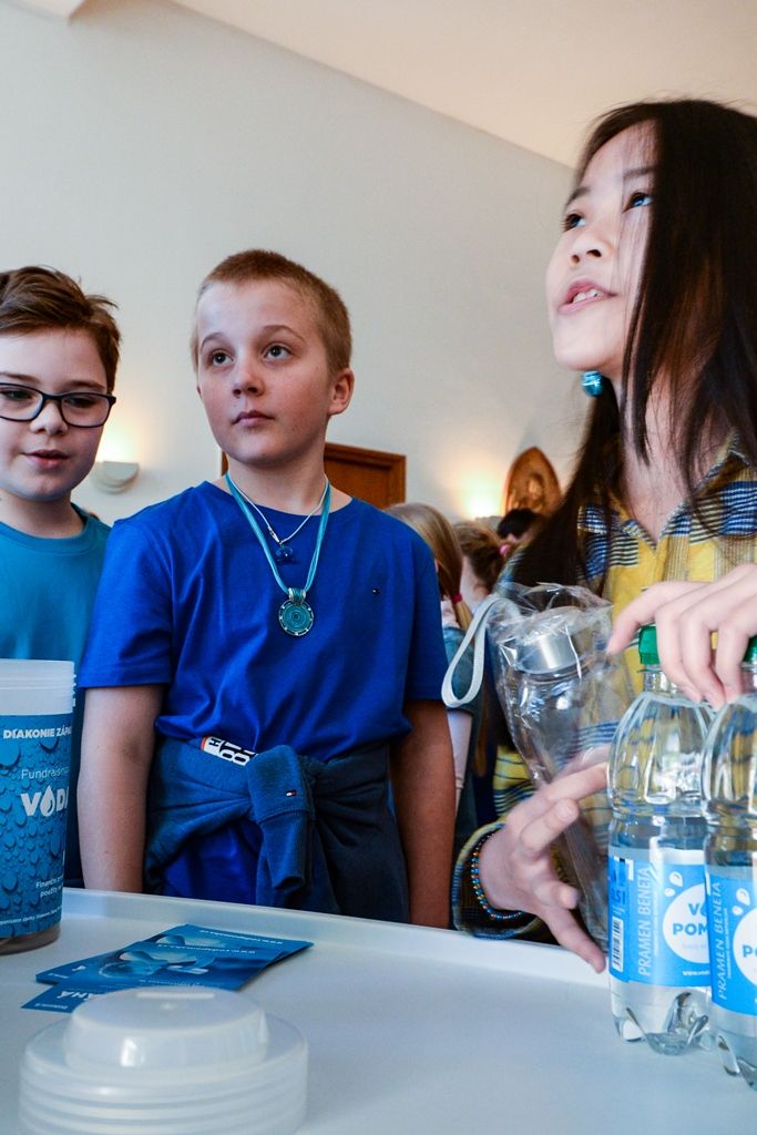 Charitativní kampaň Voda pomáhá odstartovala na Světový den vody (foto: M. Pecuch, 22.3.2019)
