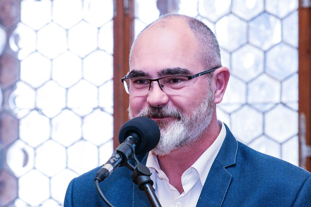 Na radnici si převzalo ocenění přes 60 městských strážníků (foto: M. Pecuch, 10.4.2019)