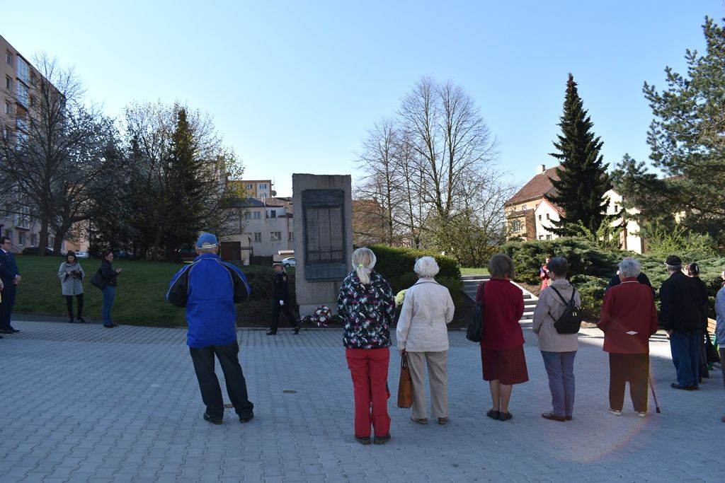 Oběti druhé světové války si připomněla Doubravka (foto: A. Jarošová, 17.4.2019)