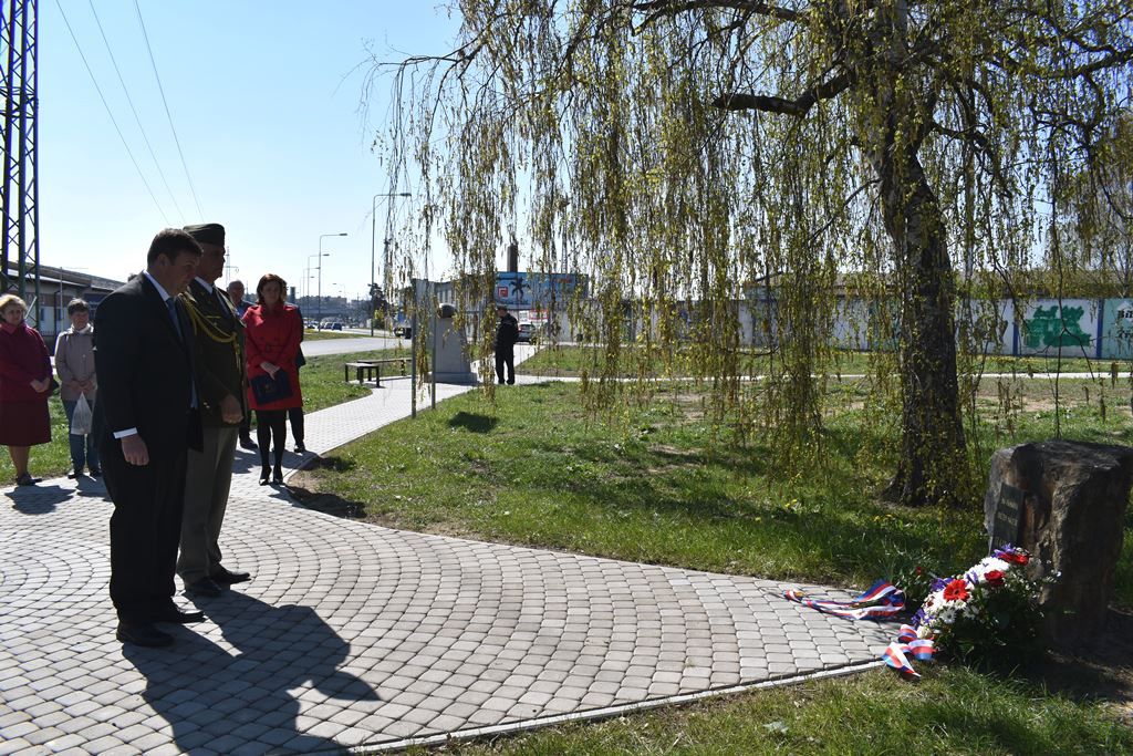Oběti druhé světové války si připomněla Doubravka (foto: A. Jarošová, 17.4.2019)