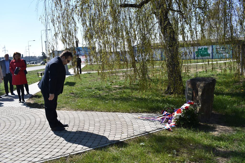 Oběti druhé světové války si připomněla Doubravka (foto: A. Jarošová, 17.4.2019)