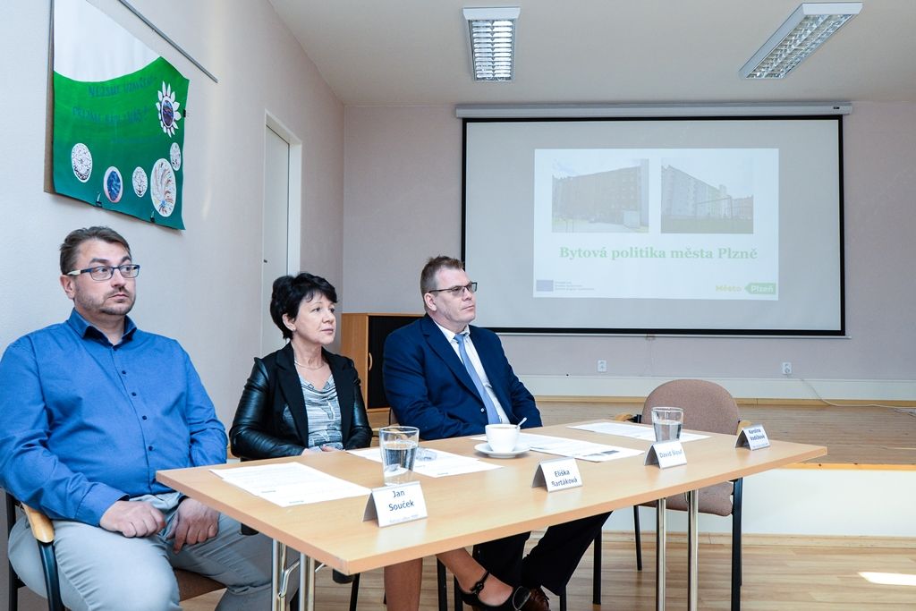 Plzeň chystá další byty pro seniory - tisková konference (foto: M. Pecuch, 17.4.2019)