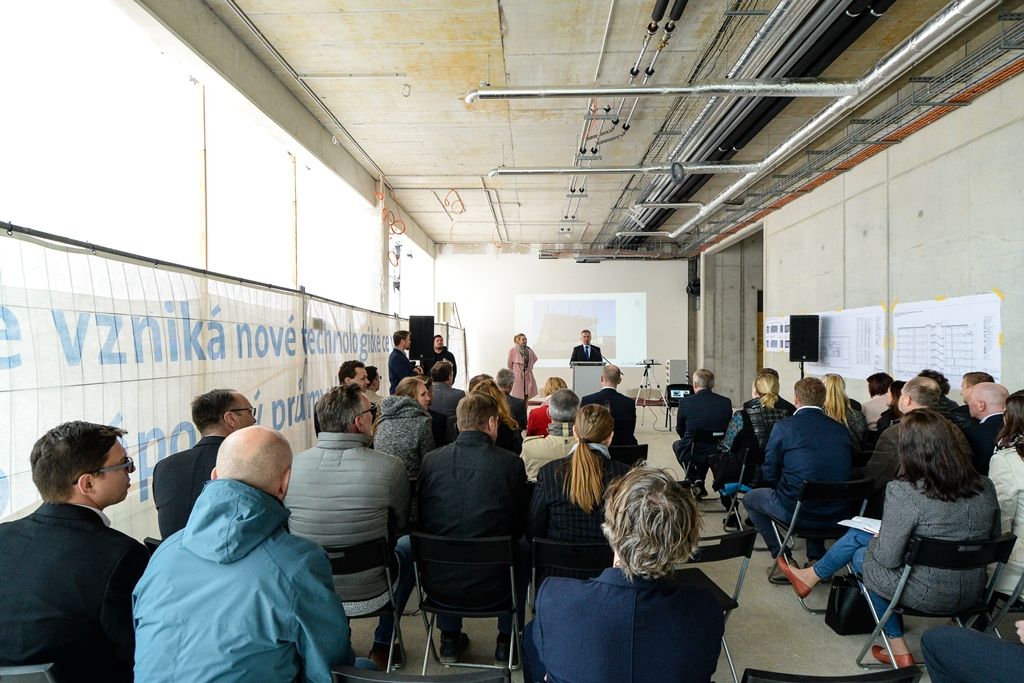 Konplan buduje v Plzni inovativní vývojové a konstrukční centrum (foto: M. Pecuch, 23.4.2019)