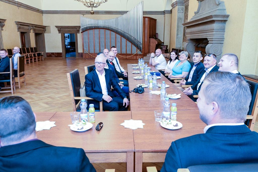 Odboráři z polské věznice navštívili plzeňskou radnici (foto: M. Pecuch, 24.4.2019)