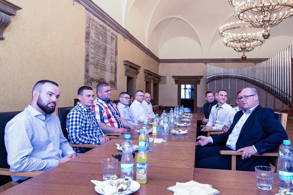 Odboráři z polské věznice navštívili plzeňskou radnici (foto: M. Pecuch, 24.4.2019)