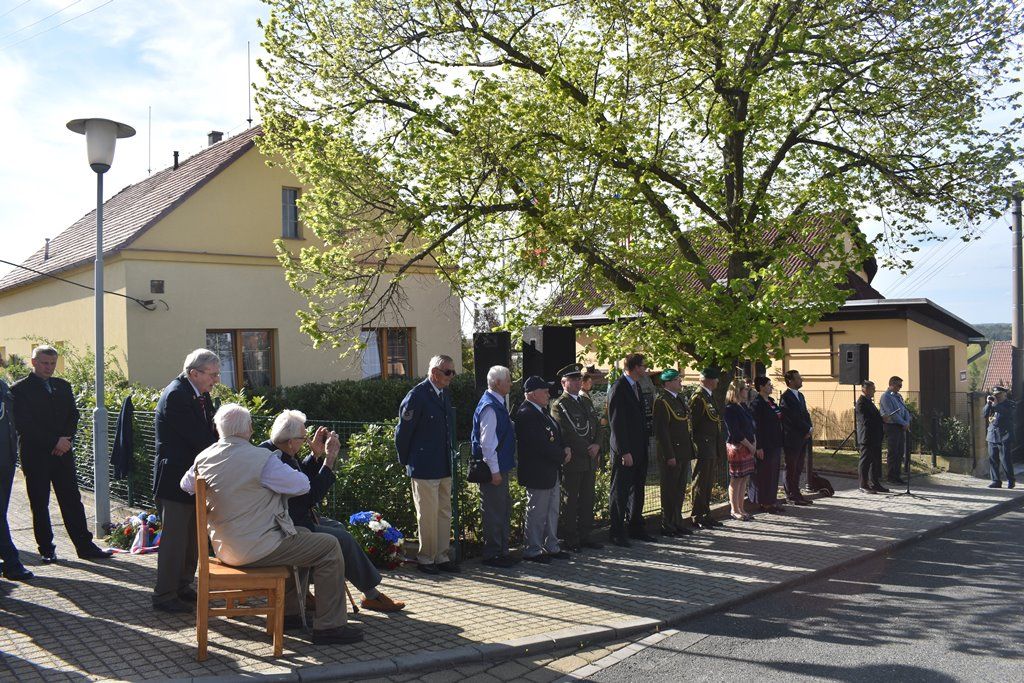 Pietní akt v Liticích (foto: A. Jarošová, 25.4.2019)