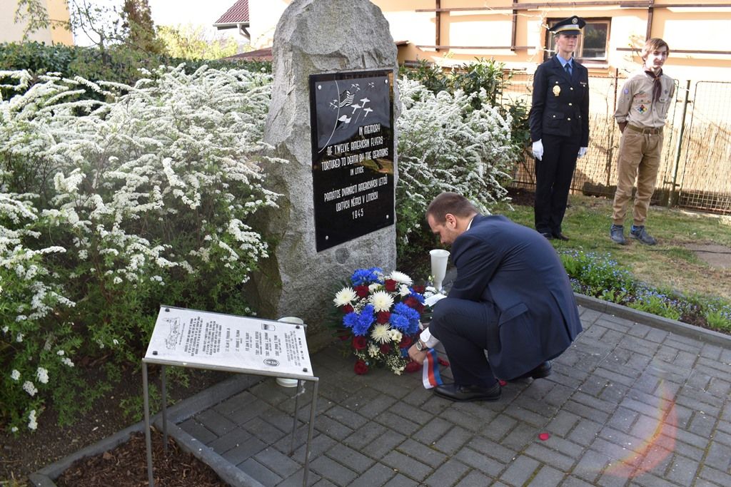 Pietní akt v Liticích (foto: A. Jarošová, 25.4.2019)