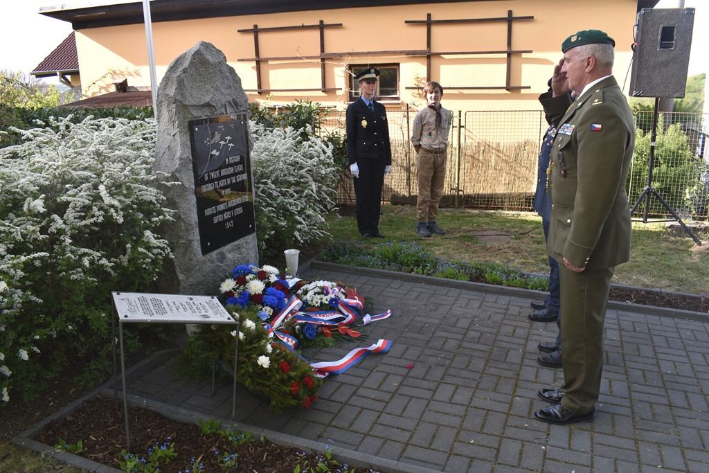 Pietní akt v Liticích (foto: A. Jarošová, 25.4.2019)