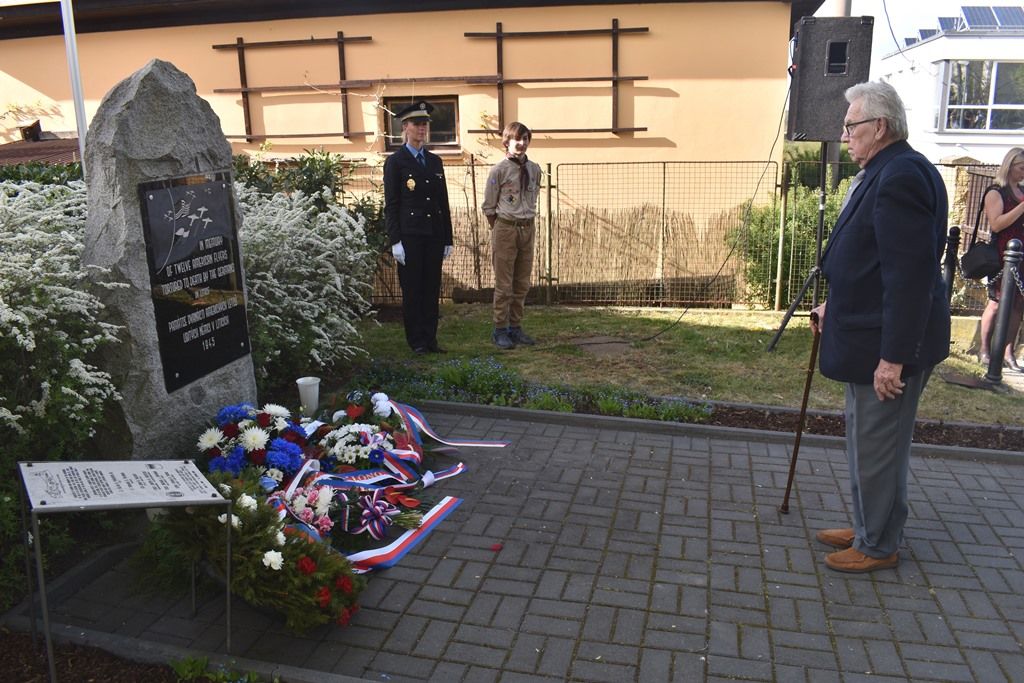 Pietní akt v Liticích (foto: A. Jarošová, 25.4.2019)