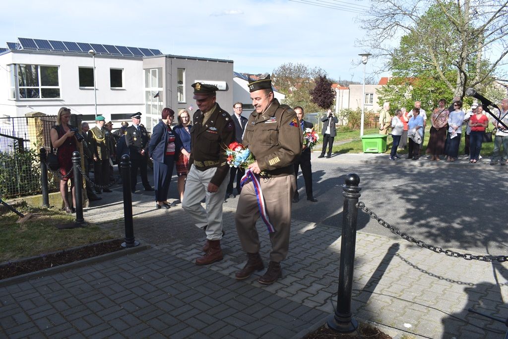 Pietní akt v Liticích (foto: A. Jarošová, 25.4.2019)