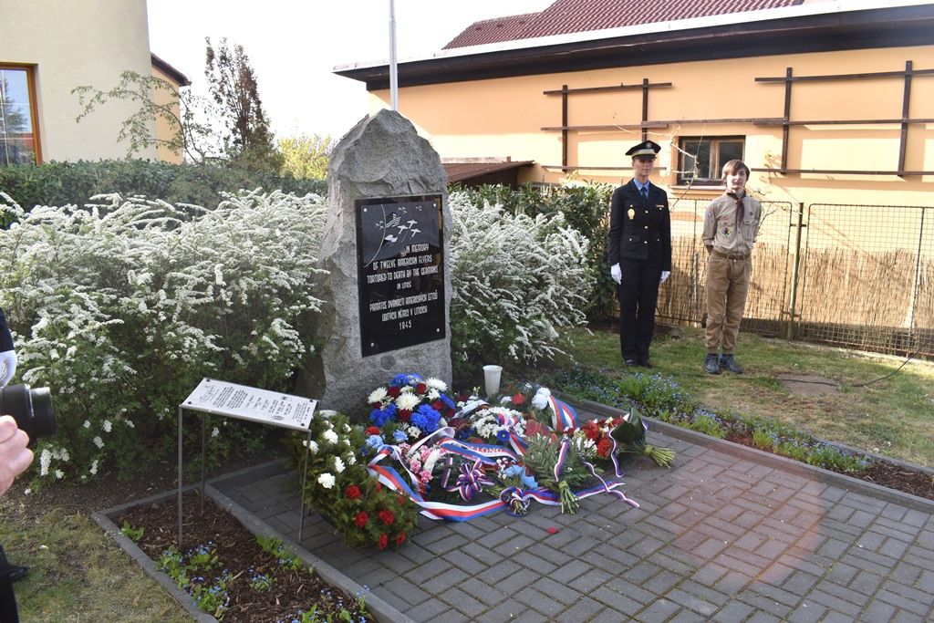 Pietní akt v Liticích (foto: A. Jarošová, 25.4.2019)