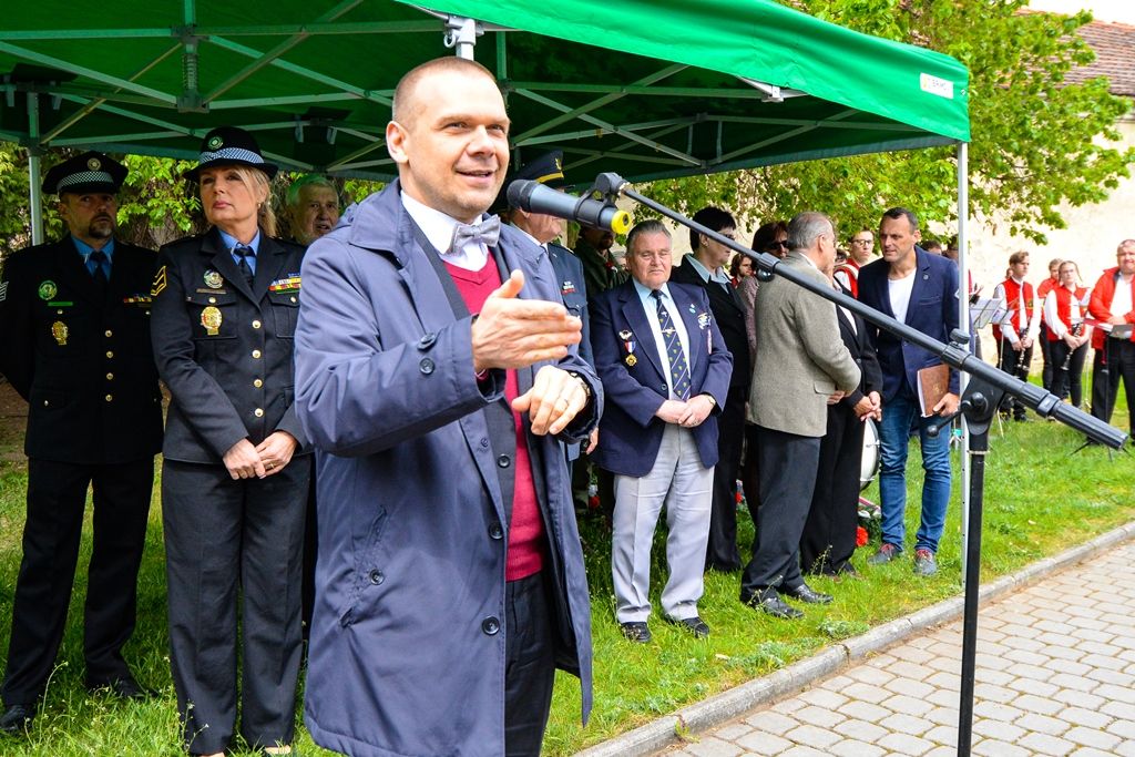 Slavnosti svobody 2019 - Pietní akty v Křimicích (foto: M. Pecuch, 27.4.2019)