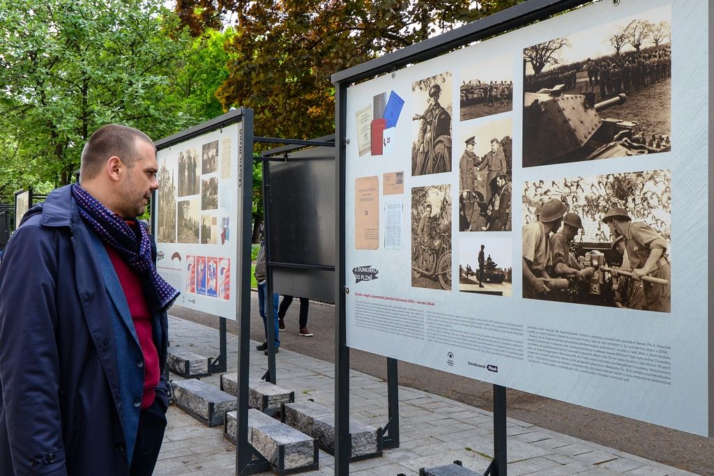 Slavnosti svobody 2019 - Vernisáž výstavy Z Dunkirku do Plzně (foto: M. Pecuch, 2.5.2019)