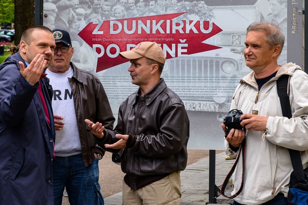 Slavnosti svobody 2019 - Vernisáž výstavy Z Dunkirku do Plzně (foto: M. Pecuch, 2.5.2019)